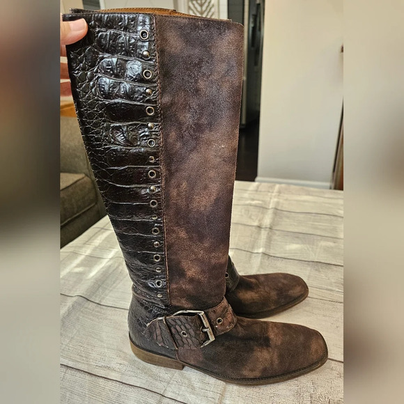 Donald J. Pliner Women 8.5 Brown Gale Knee-High Gator Suede Leather Riding Boots - Picture 4 of 12